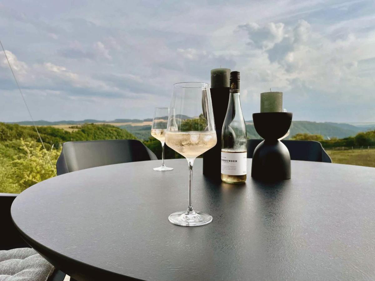Luxapart Eifel Mit Privater Sauna Harscheid Екстериор снимка